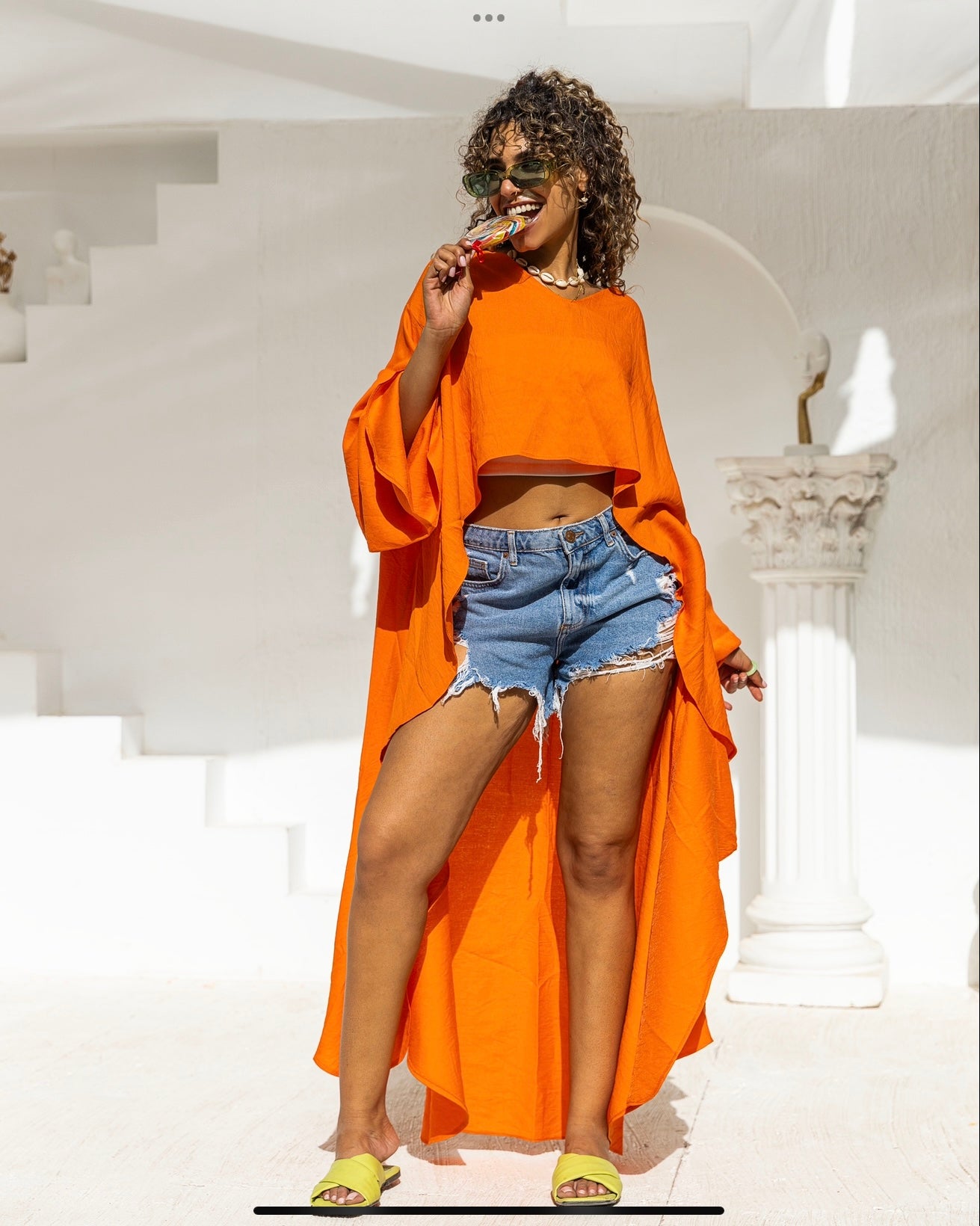 Ruffled top in ORANGE