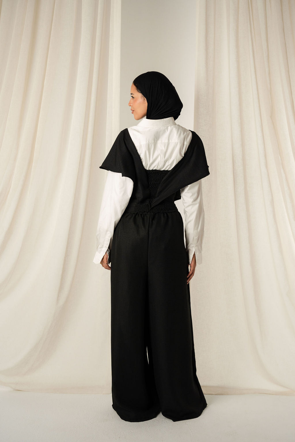 Linen "Patte D'elephant" Pants in BLACK