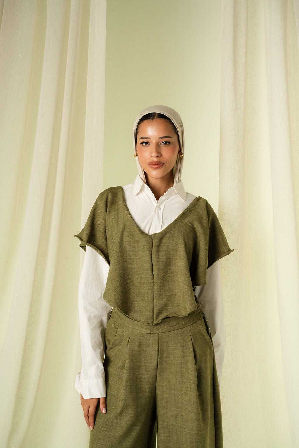 The Waves Top in Olive